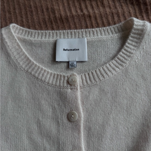 Reformation Clara Cardigan/Cream Faux Fur Cuff - Picture 7 of 10